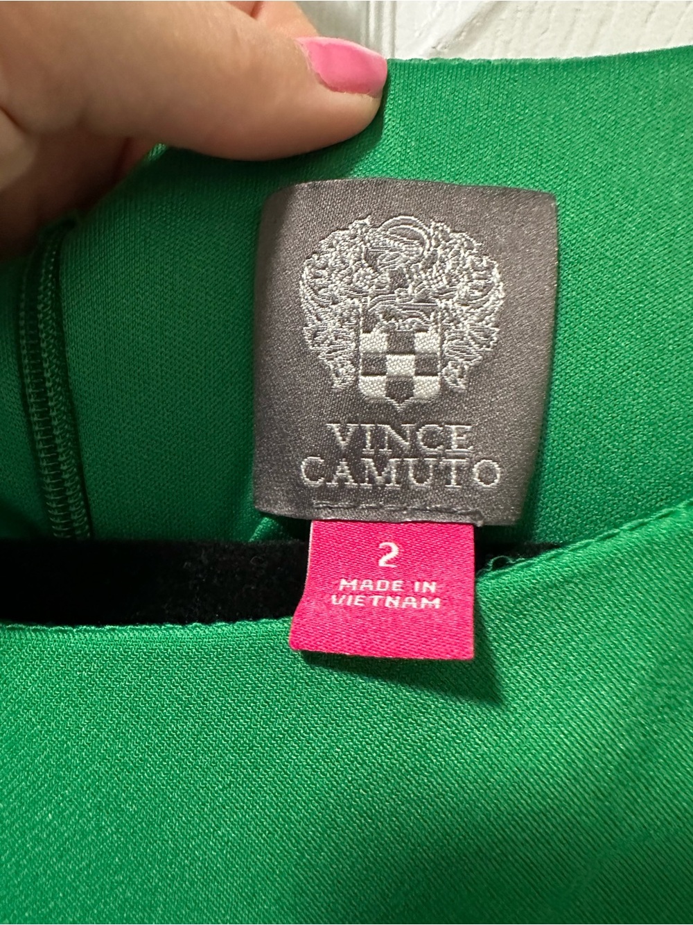 Vince Camuto Emerald Green Twist Front Midi Dress Size 2 - Picture 5 of 9